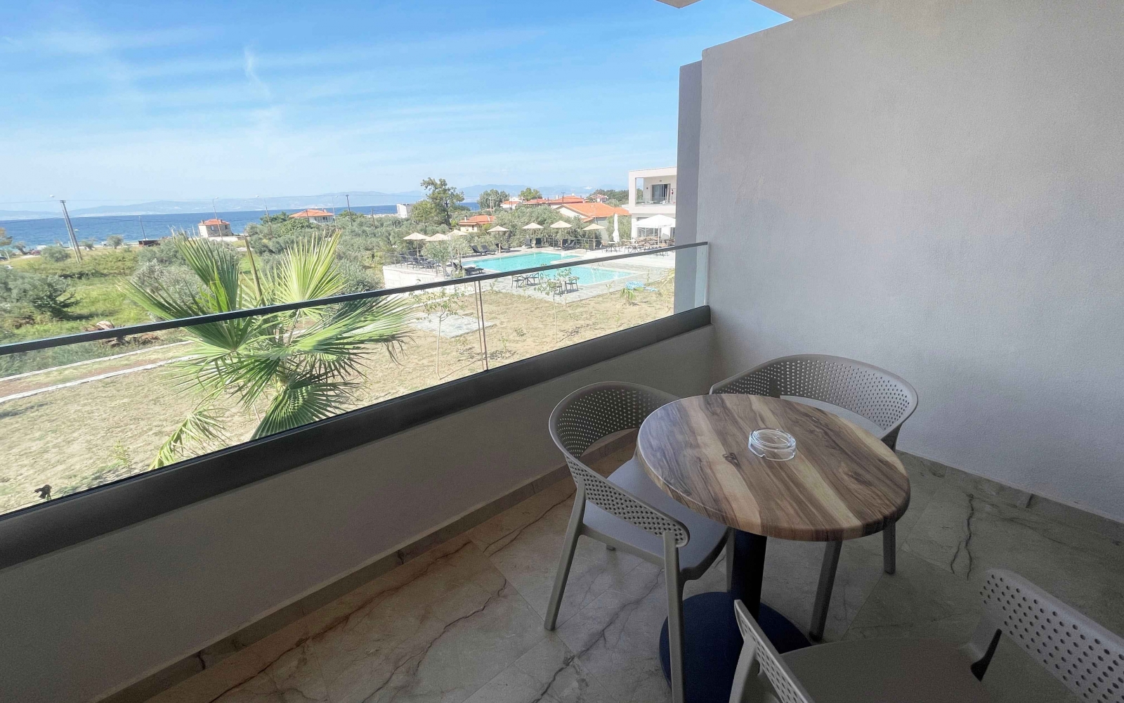 Deluxe Double Room with two Single Beds